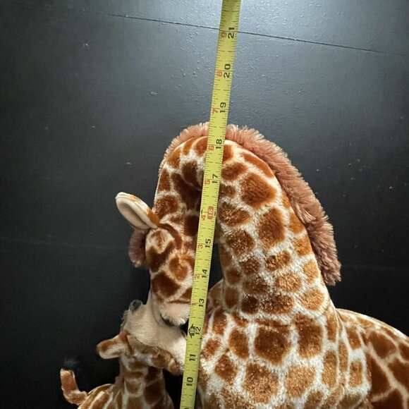 Aurora Miyoni adorable medium sized mother and attached baby giraffe plush - Picture 5 of 8